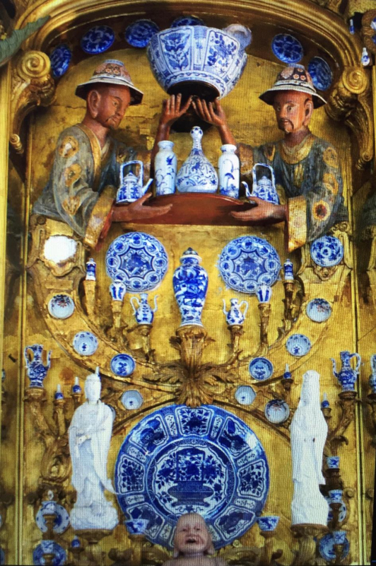 Fig. 5. Détail du cabinet de porcelaines du palais de Charlottenburg à Berlin 
